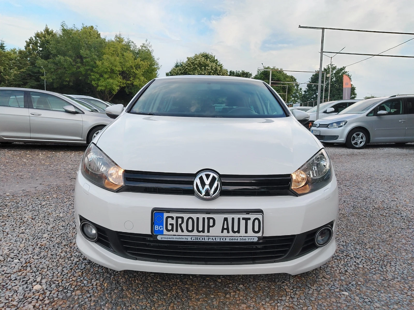 VW Golf R-LINE/АВТОМАТИК/НАВИГАЦИЯ/КЛИМАТРОНИК!!! , снимка 2 - Автомобили и джипове - 55269844