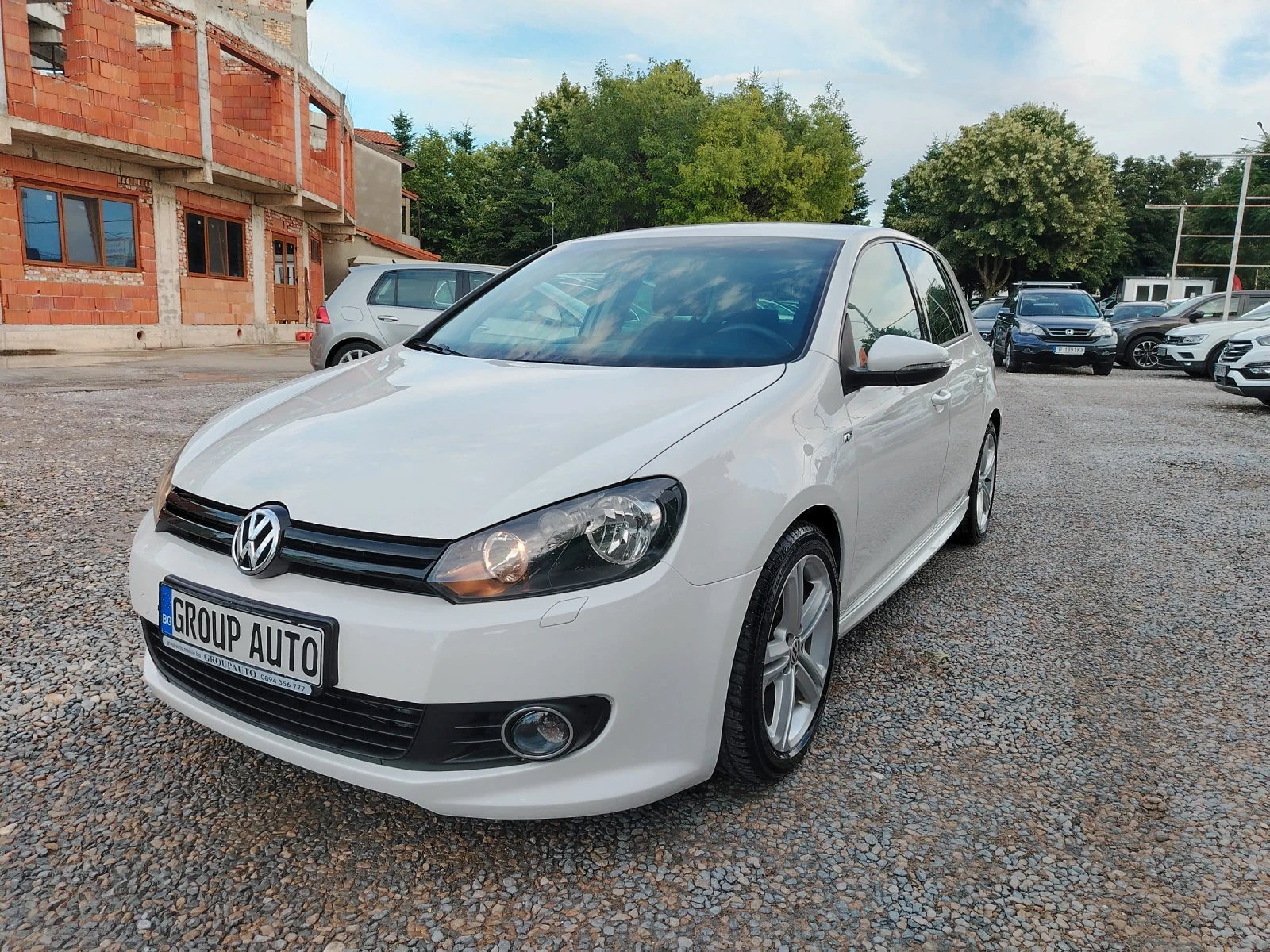 VW Golf R-LINE/АВТОМАТИК/НАВИГАЦИЯ/КЛИМАТРОНИК!!! , снимка 3 - Автомобили и джипове - 55269844
