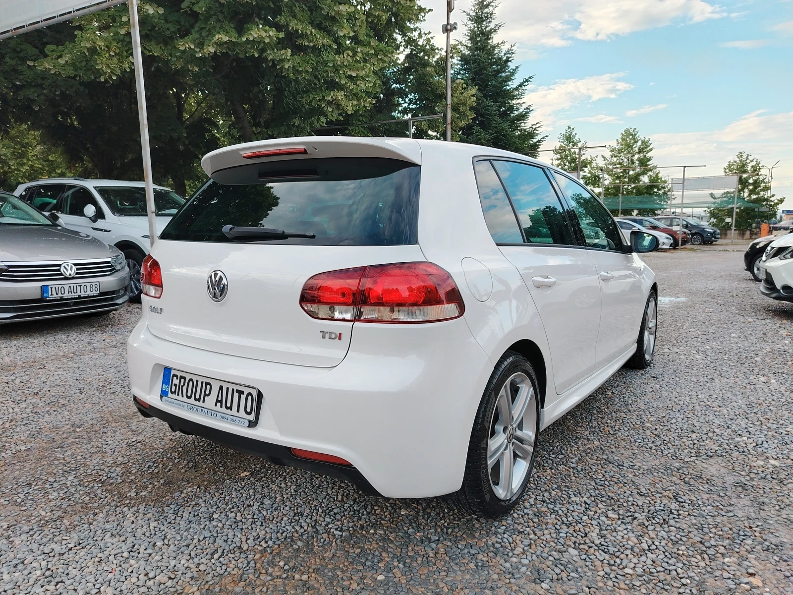 VW Golf R-LINE/АВТОМАТИК/НАВИГАЦИЯ/КЛИМАТРОНИК!!! , снимка 7 - Автомобили и джипове - 55269844