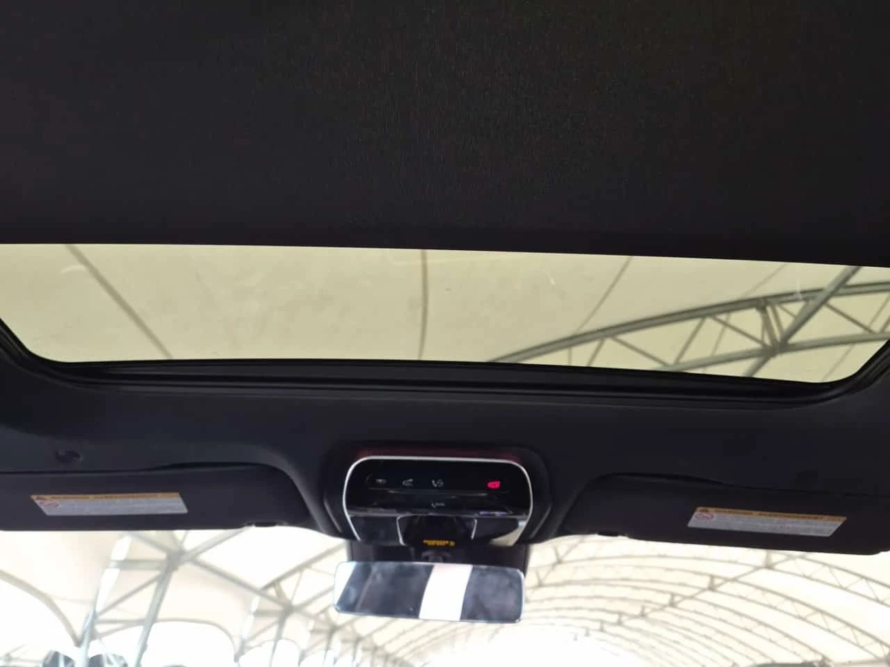 Mercedes-Benz C 300 * АВТОКРЕДИТ БЕЗ ПЪРВОНАЧАЛНА ВНОСКА* , снимка 12 - Автомобили и джипове - 55636136