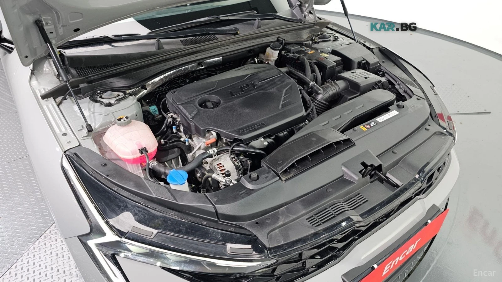 Kia K5 TRENDY* 2.0* LPG* КАМЕРА* ПОДГРЕВ* KEYLESS* , снимка 17 - Автомобили и джипове - 55702633