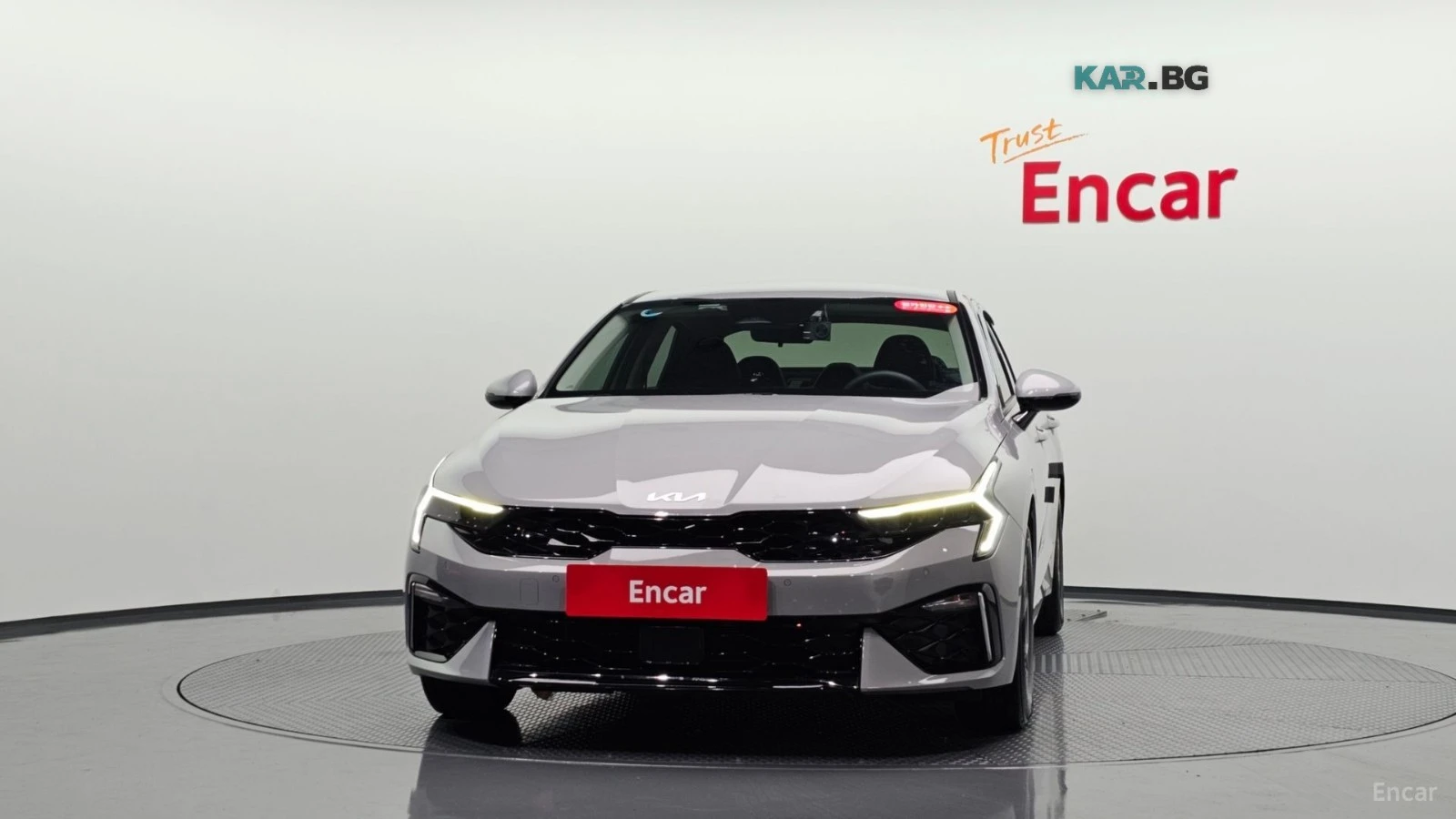 Kia K5 TRENDY* 2.0* LPG* КАМЕРА* ПОДГРЕВ* KEYLESS* , снимка 2 - Автомобили и джипове - 55702633