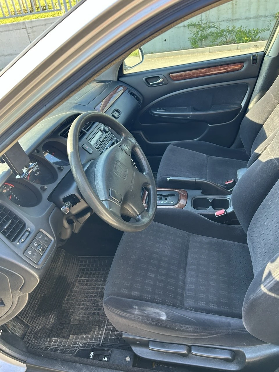 Honda Accord, снимка 9 - Автомобили и джипове - 56234362