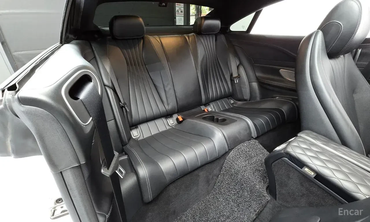Mercedes-Benz E 450 AMG* LINE* COUPE* 4MATIC* BURMESTER* ОБДУХВАНЕ* ДИ, снимка 15 - Автомобили и джипове - 56318876