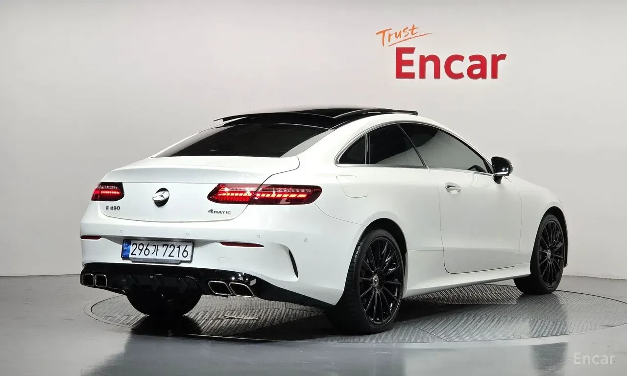 Mercedes-Benz E 450 AMG* LINE* COUPE* 4MATIC* BURMESTER* ОБДУХВАНЕ* ДИ, снимка 2 - Автомобили и джипове - 56318876