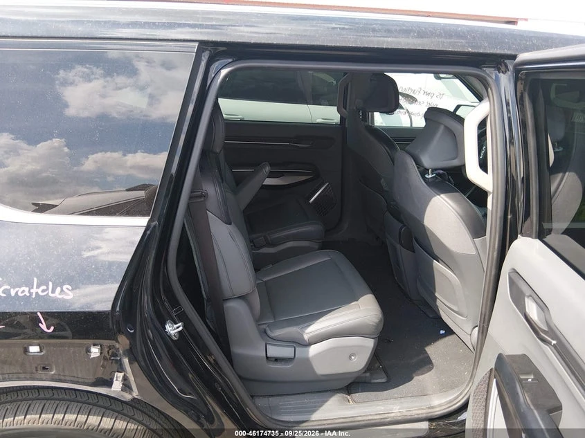 Kia EV9 Light Long Range RWD, снимка 8 - Автомобили и джипове - 56405497