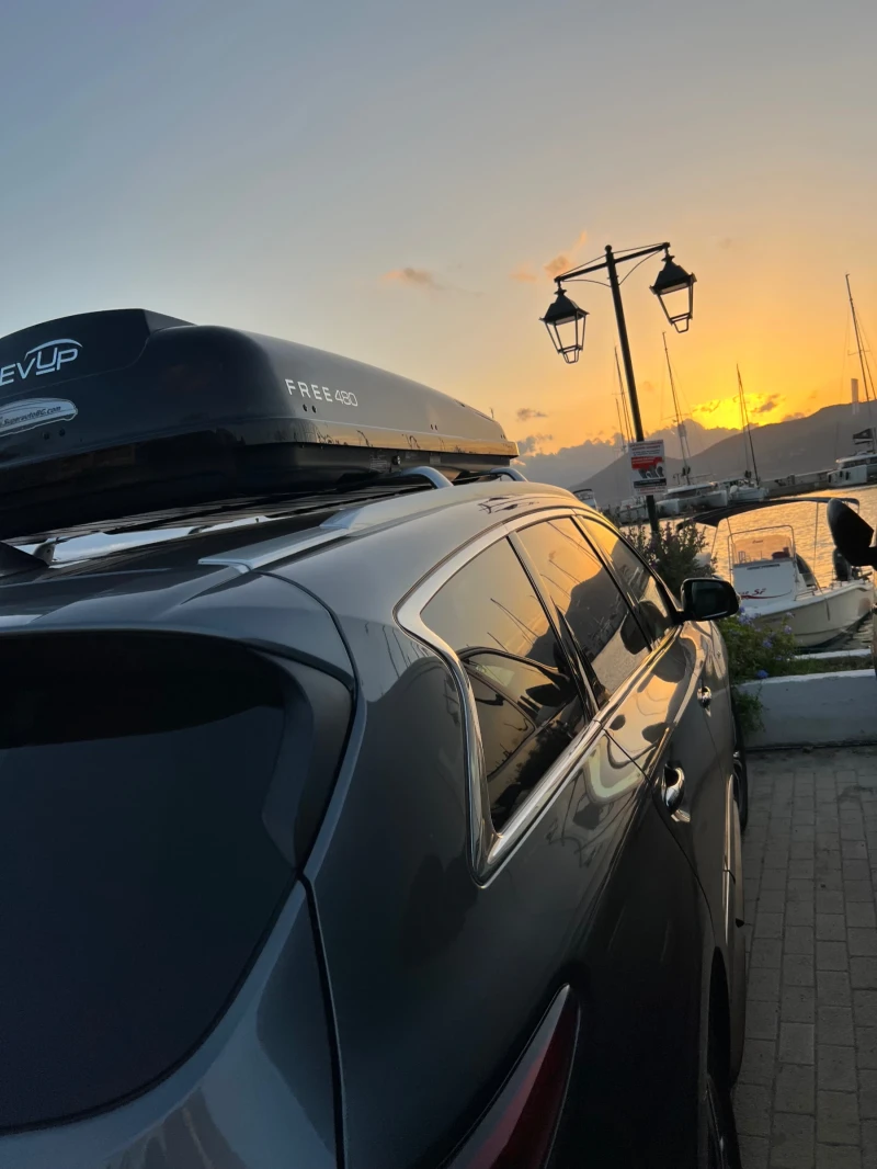 Infiniti QX60, снимка 8 - Автомобили и джипове - 52274369