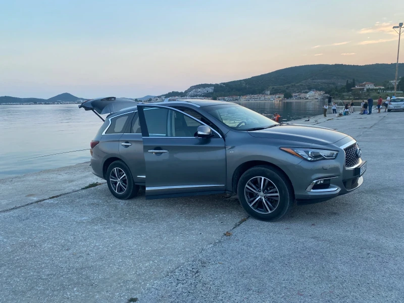 Infiniti QX60, снимка 6 - Автомобили и джипове - 52274369