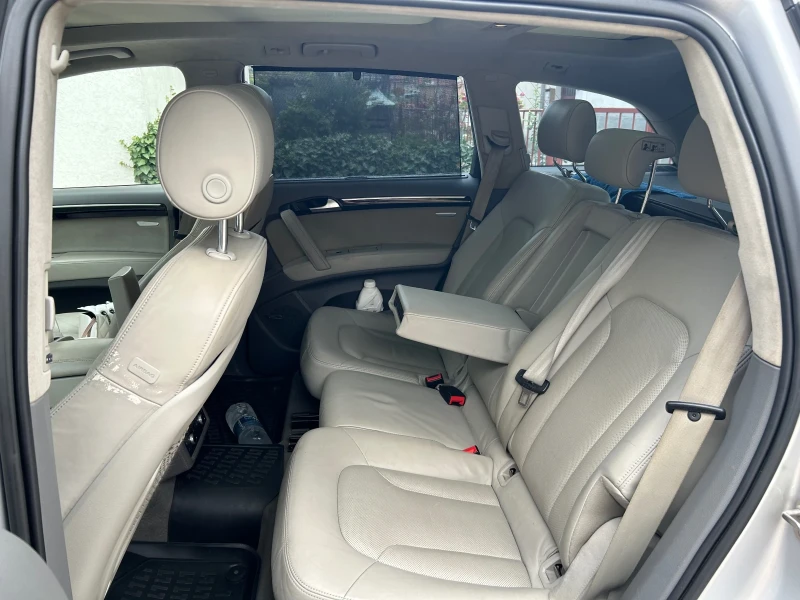 Audi Q7, снимка 4 - Автомобили и джипове - 52060922