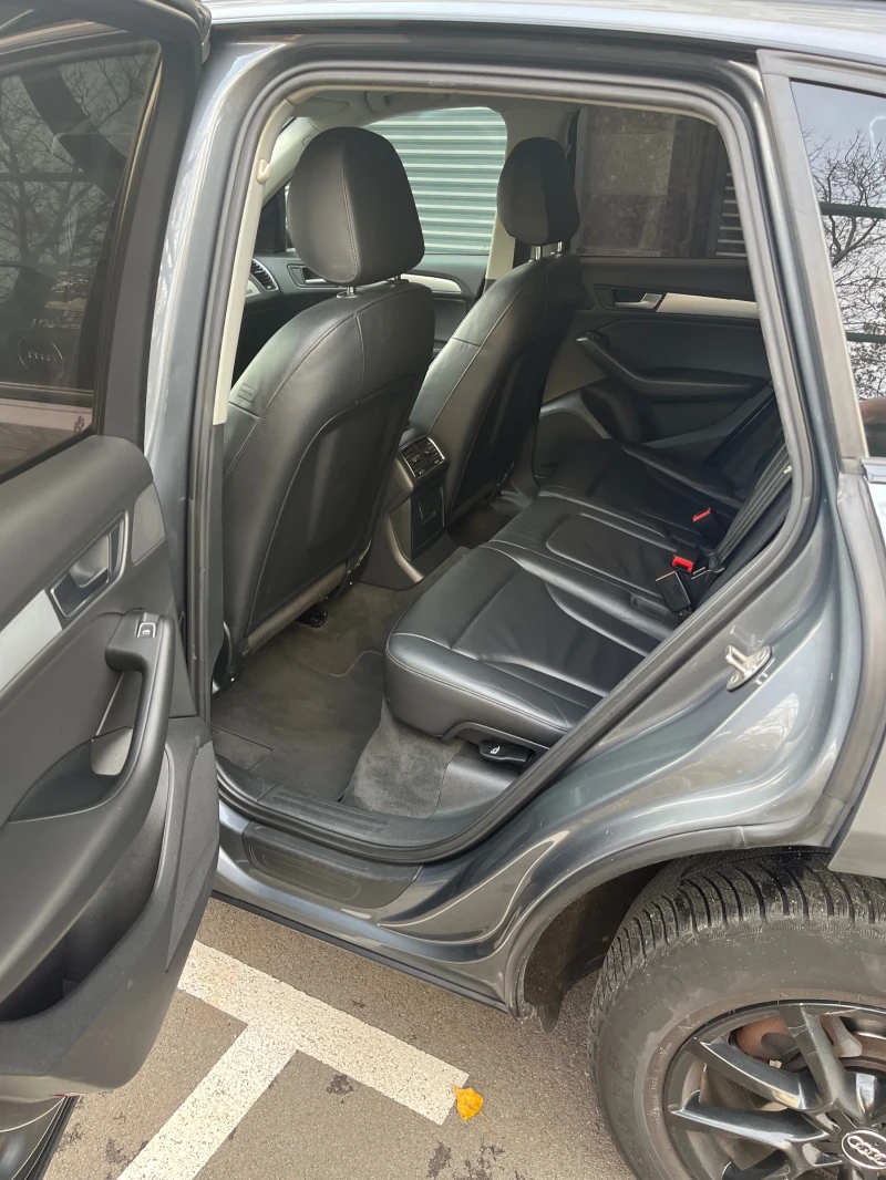 Audi Q5, снимка 5 - Автомобили и джипове - 52725976