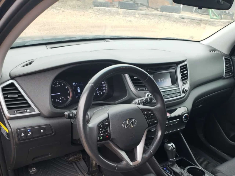 Hyundai Tucson * Premium * CARFAX * ПОДГРЕВ* КИЙЛЕС* , снимка 8 - Автомобили и джипове - 53511699