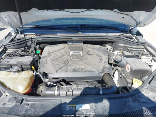 Jeep Grand cherokee OVERLAND* 3.0* V6* 8ZF* ПОДГРЕВ* ОБДУХВАНЕ* КАМЕРА - 22600 лв. - 29246281 | Car24.bg