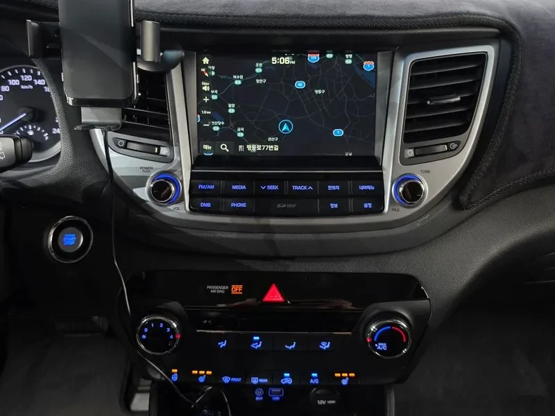 Hyundai Tucson 2.0 - САМО 30% АВАНС, снимка 12 - Автомобили и джипове - 56065853