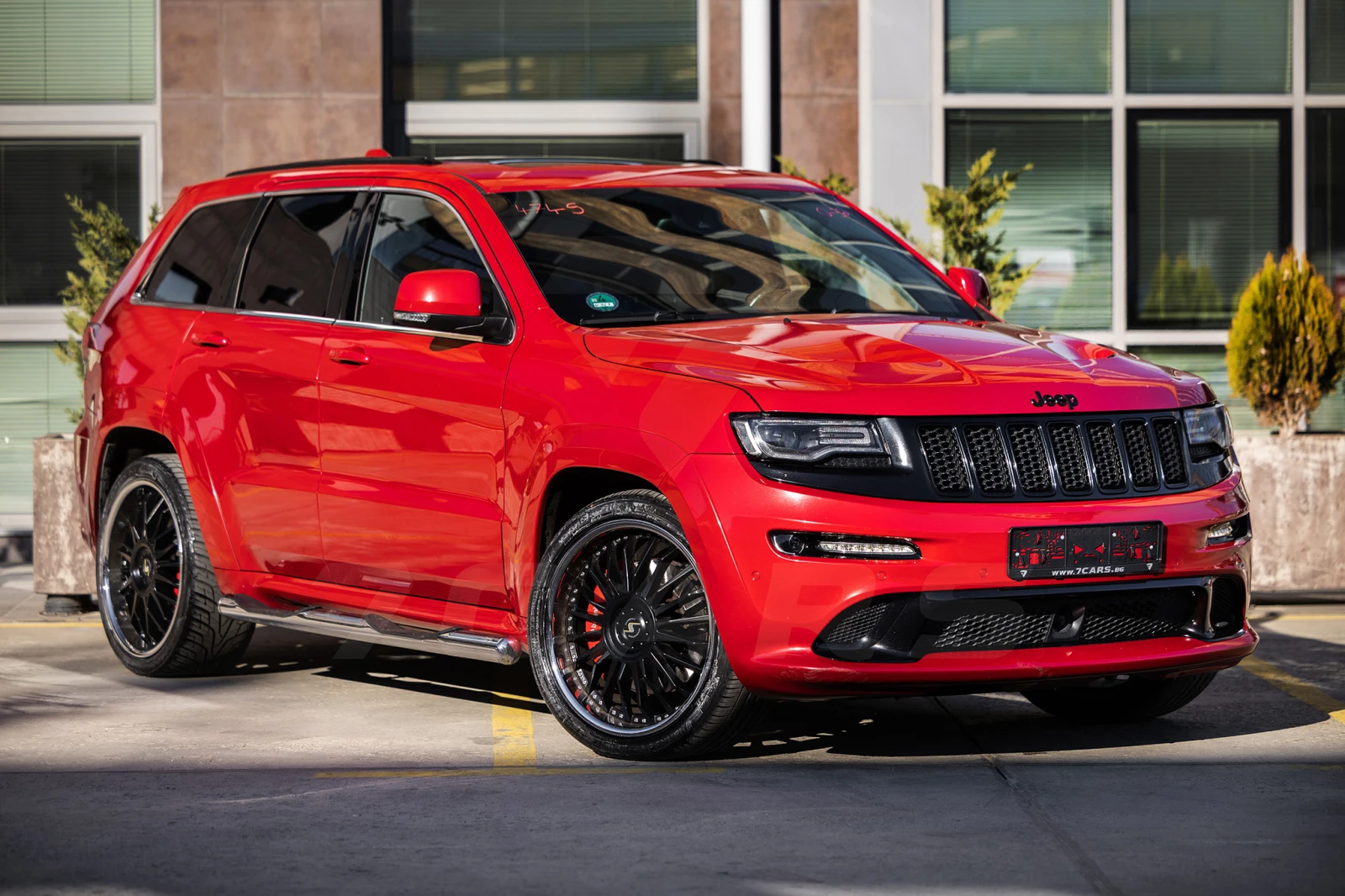 Jeep Grand cherokee SRT 6.4 HEMI * ЛИЗИНГ*  - изображение 3