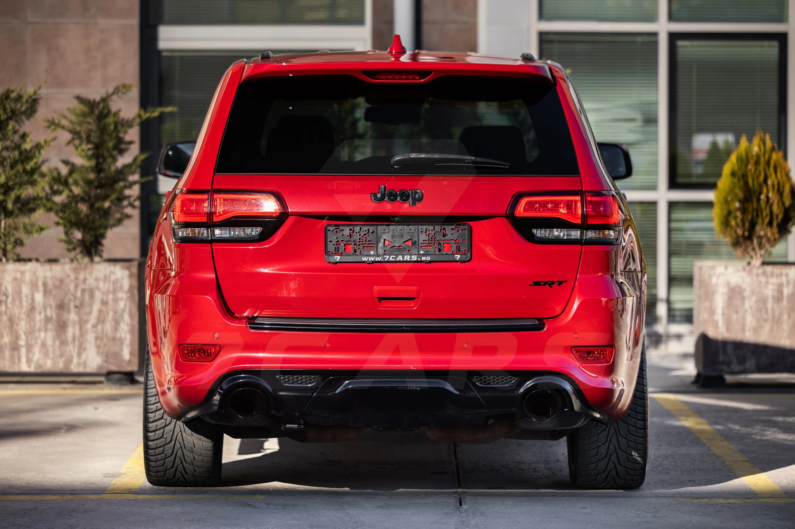 Jeep Grand cherokee SRT 6.4 HEMI * ЛИЗИНГ*  - изображение 5