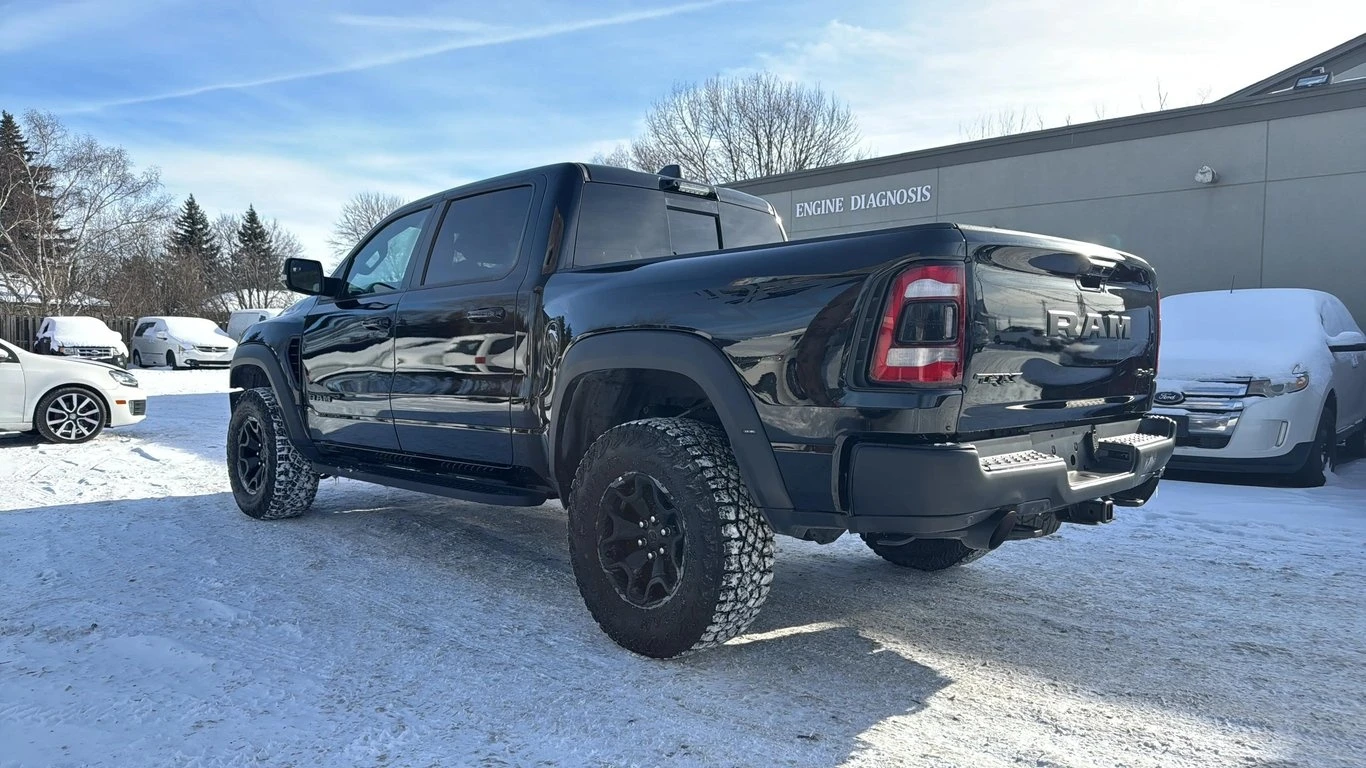 Dodge RAM 1500 / TRX / DISTRONIC / 360 / PANO / CARFAX - изображение 4