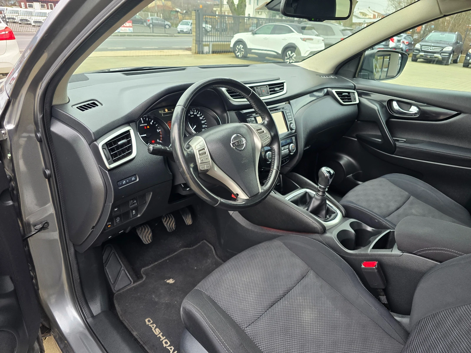 Nissan Qashqai 1.5DCI, Нави, Камера, 122130км., Евро 6! - изображение 7