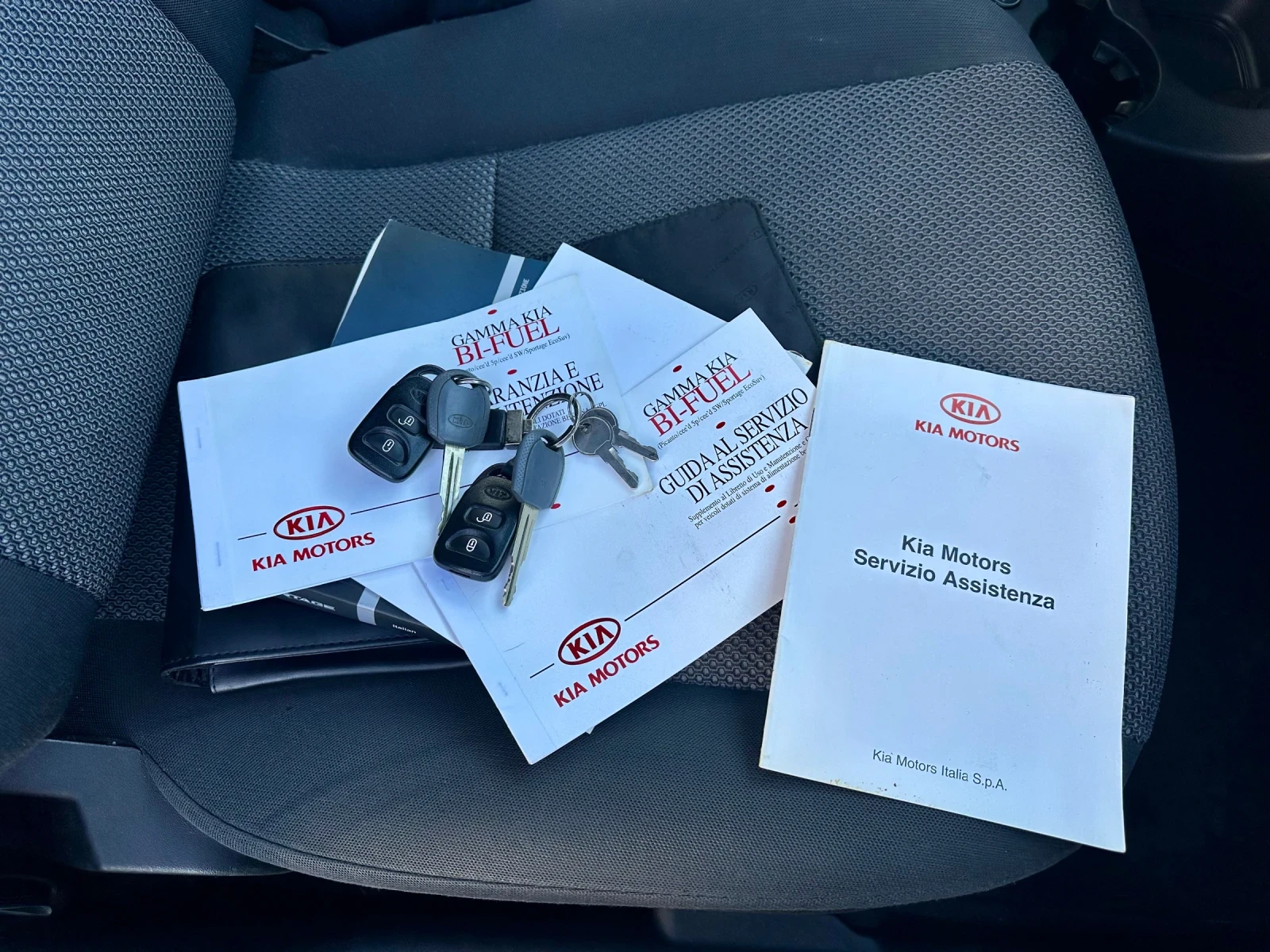 Kia Sportage 2.0i бензин/газ Facelift, снимка 13 - Автомобили и джипове - 54321134