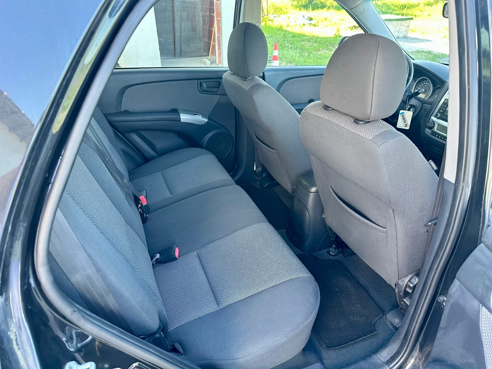 Kia Sportage 2.0i бензин/газ Facelift, снимка 11 - Автомобили и джипове - 54321134