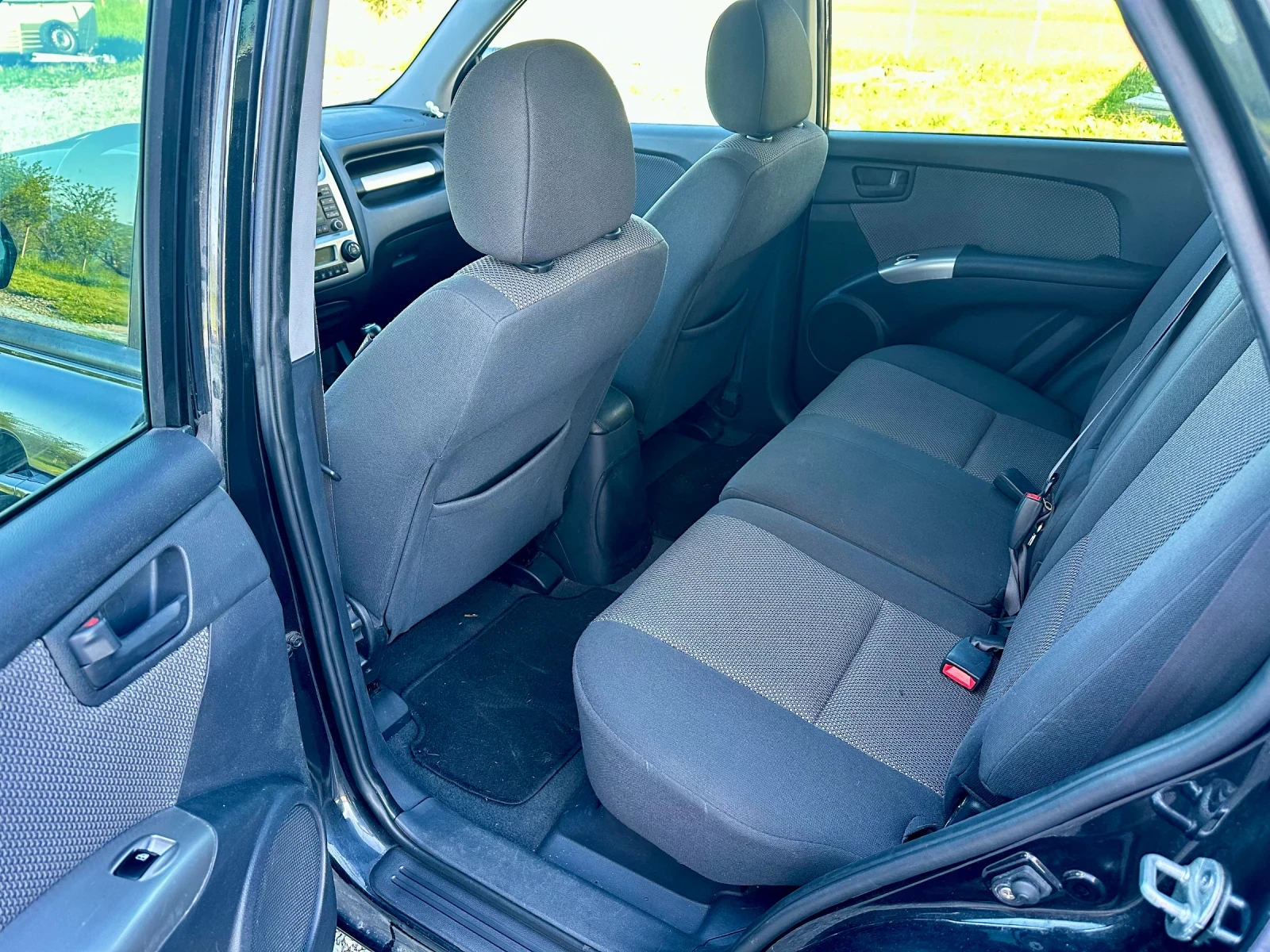 Kia Sportage 2.0i бензин/газ Facelift, снимка 12 - Автомобили и джипове - 54321134