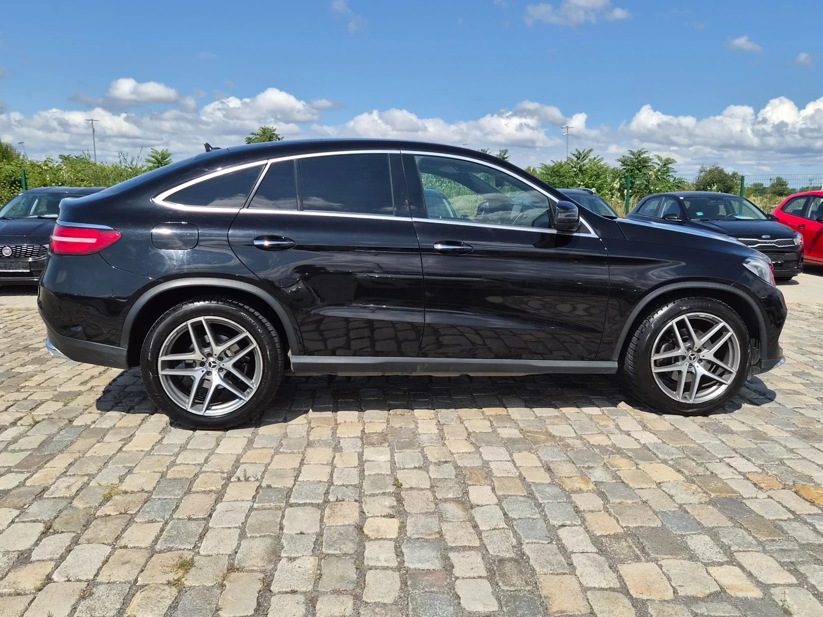 Mercedes-Benz GLE 350 D COUPE ПЕРФЕКТНА, снимка 5 - Автомобили и джипове - 55444043