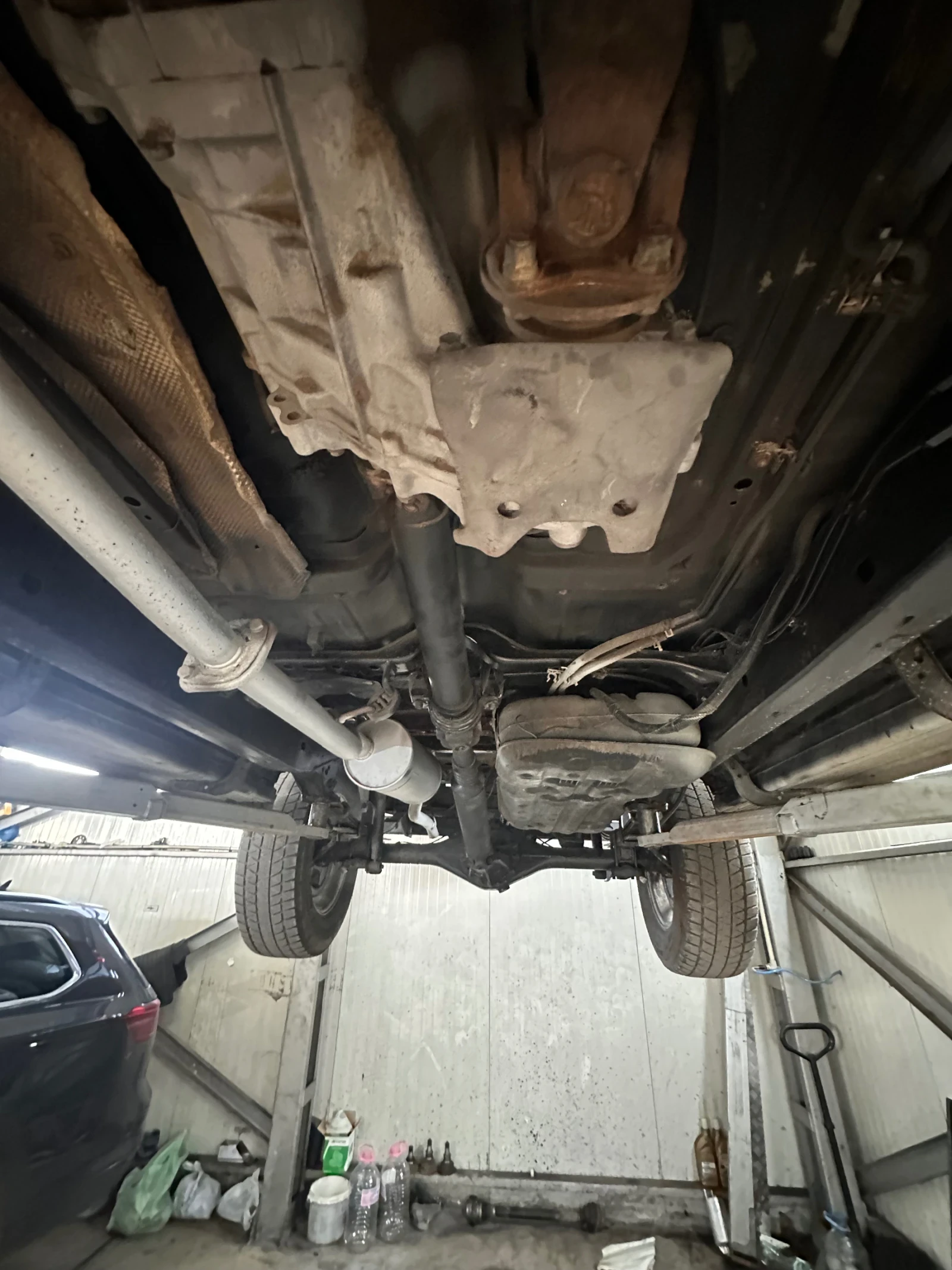 Toyota Hilux 3.0 D4D , снимка 10 - Автомобили и джипове - 56537678