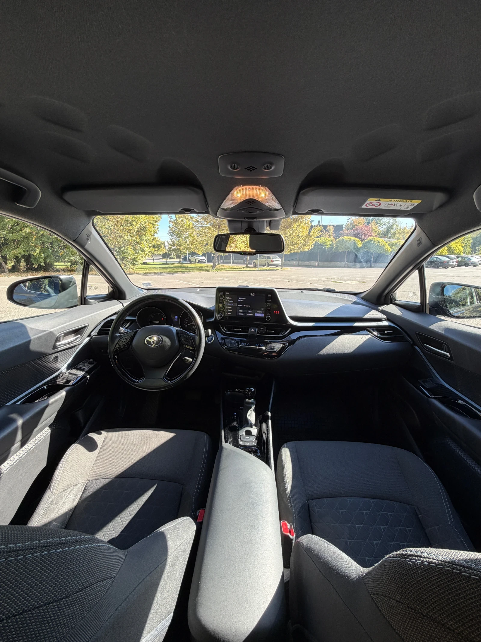 Toyota C-HR, снимка 6 - Автомобили и джипове - 56551669