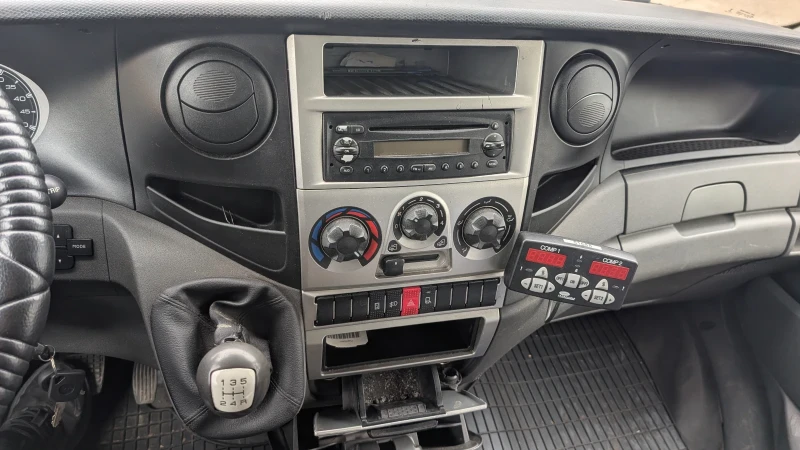 Iveco 35c13, снимка 10 - Бусове и автобуси - 53560933