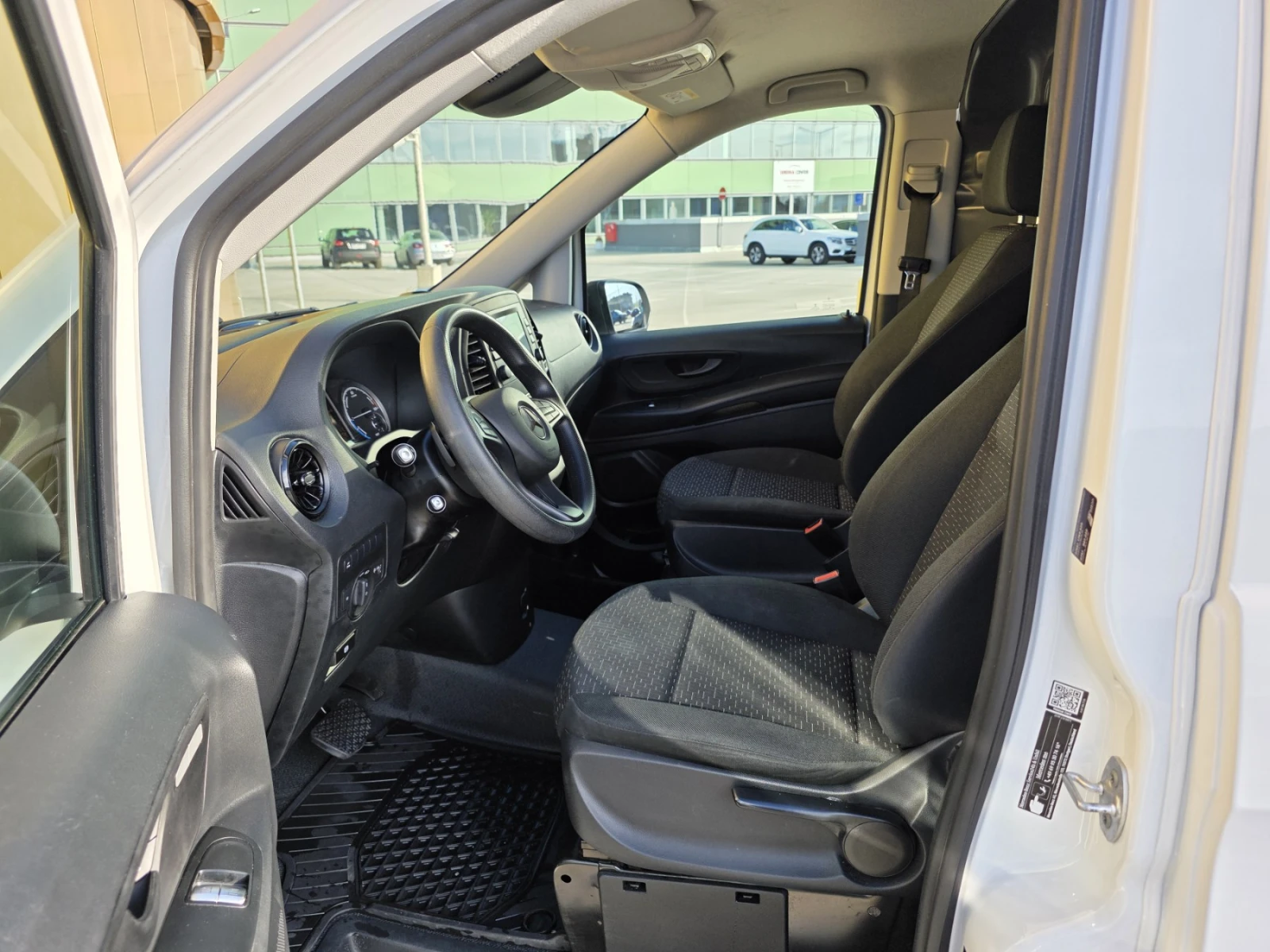 Mercedes-Benz Vito eVito / DC FAST Charging | Mobile.bg   8