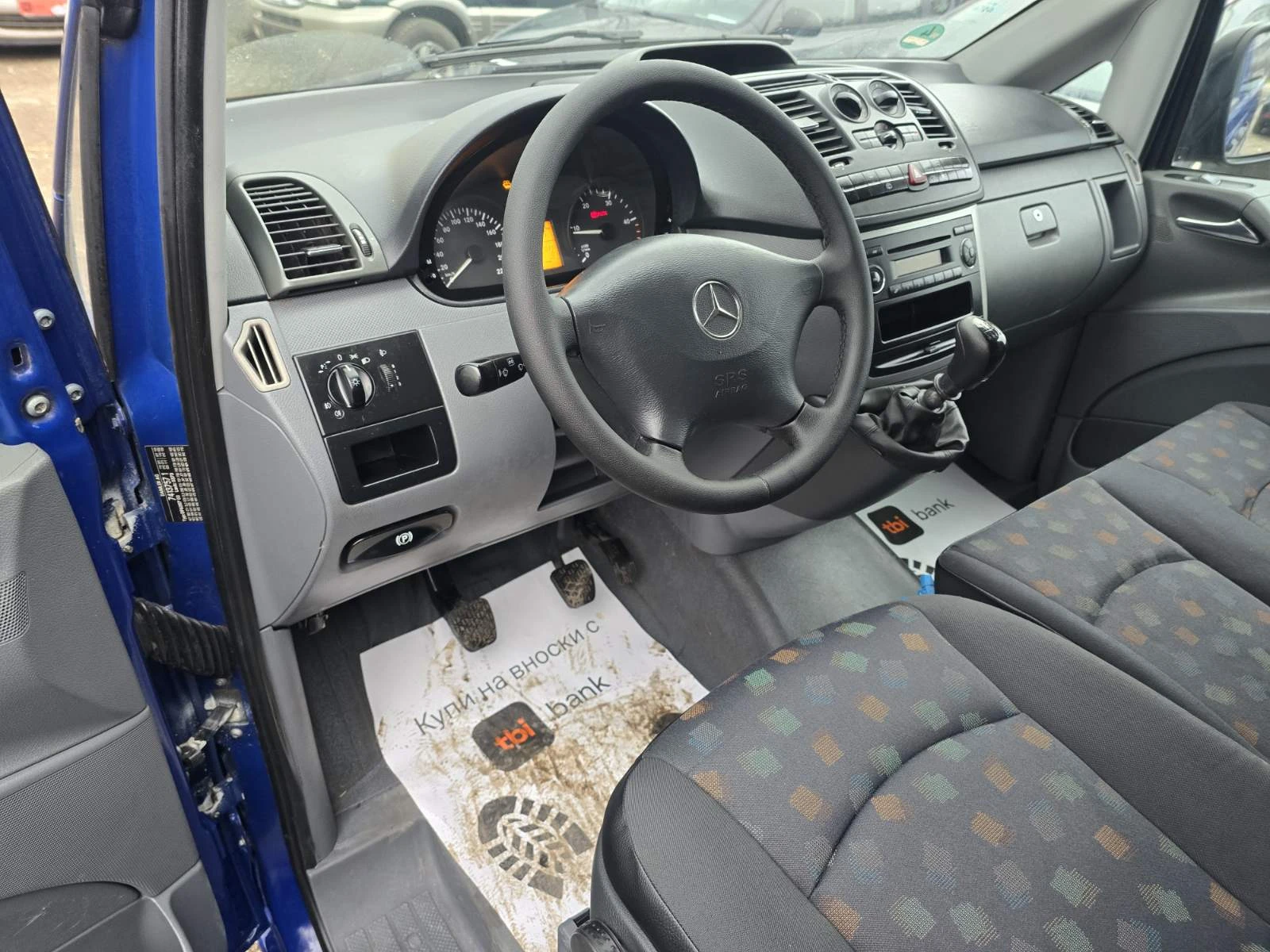 Mercedes-Benz Vito 111/2.2CDI, 9места, Климатик, Дълга база, снимка 8 - Бусове и автобуси - 54615628