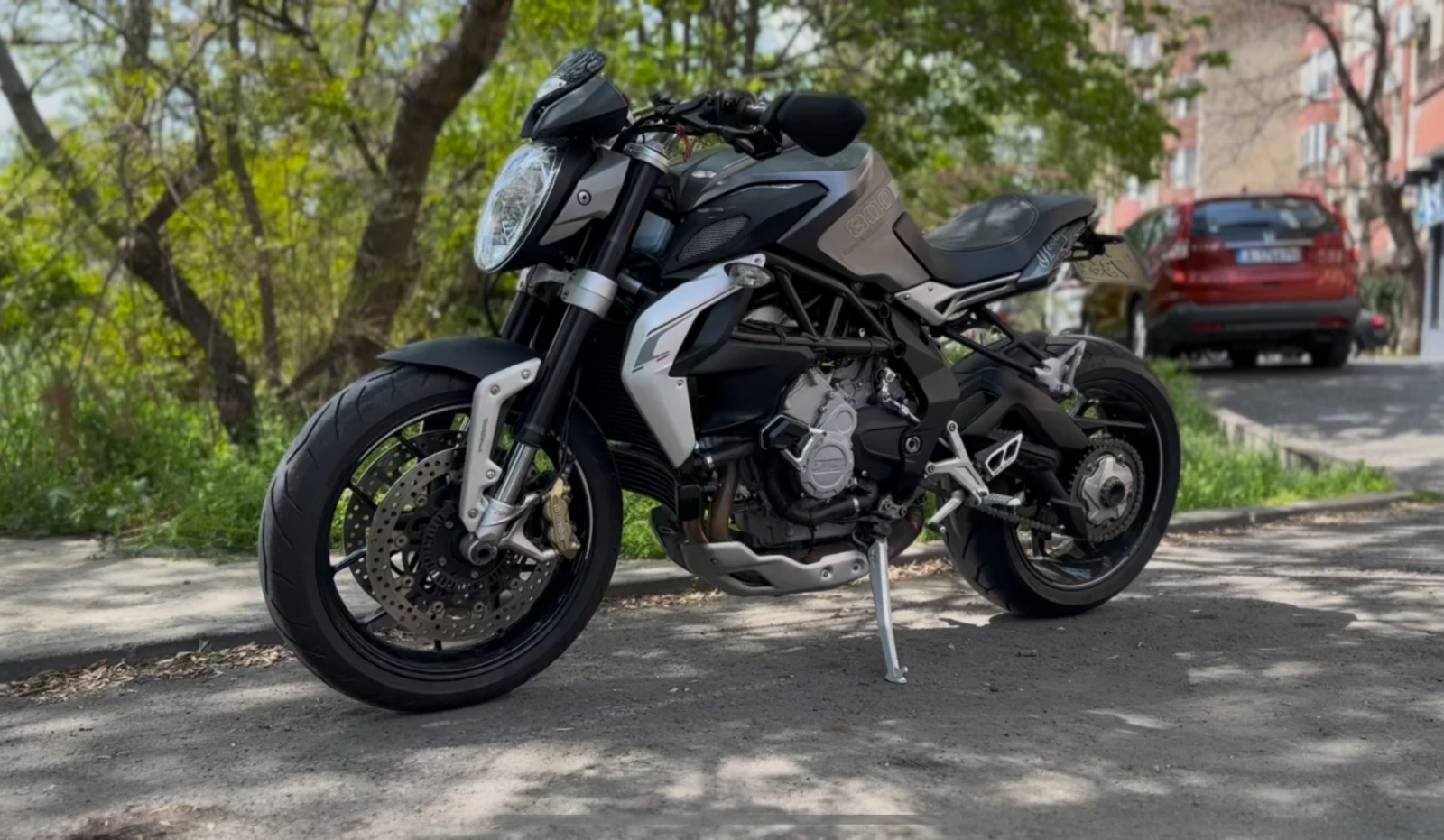 MV Agusta Brutale Dragster  - изображение 3