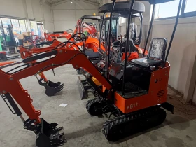 Багер Kobelco 1, 2 тона  13к.с., снимка 9