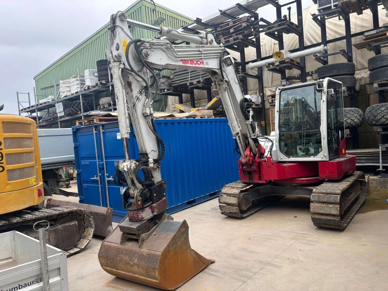 Багер Takeuchi TB280FR, снимка 2 - Индустриална техника - 52135536