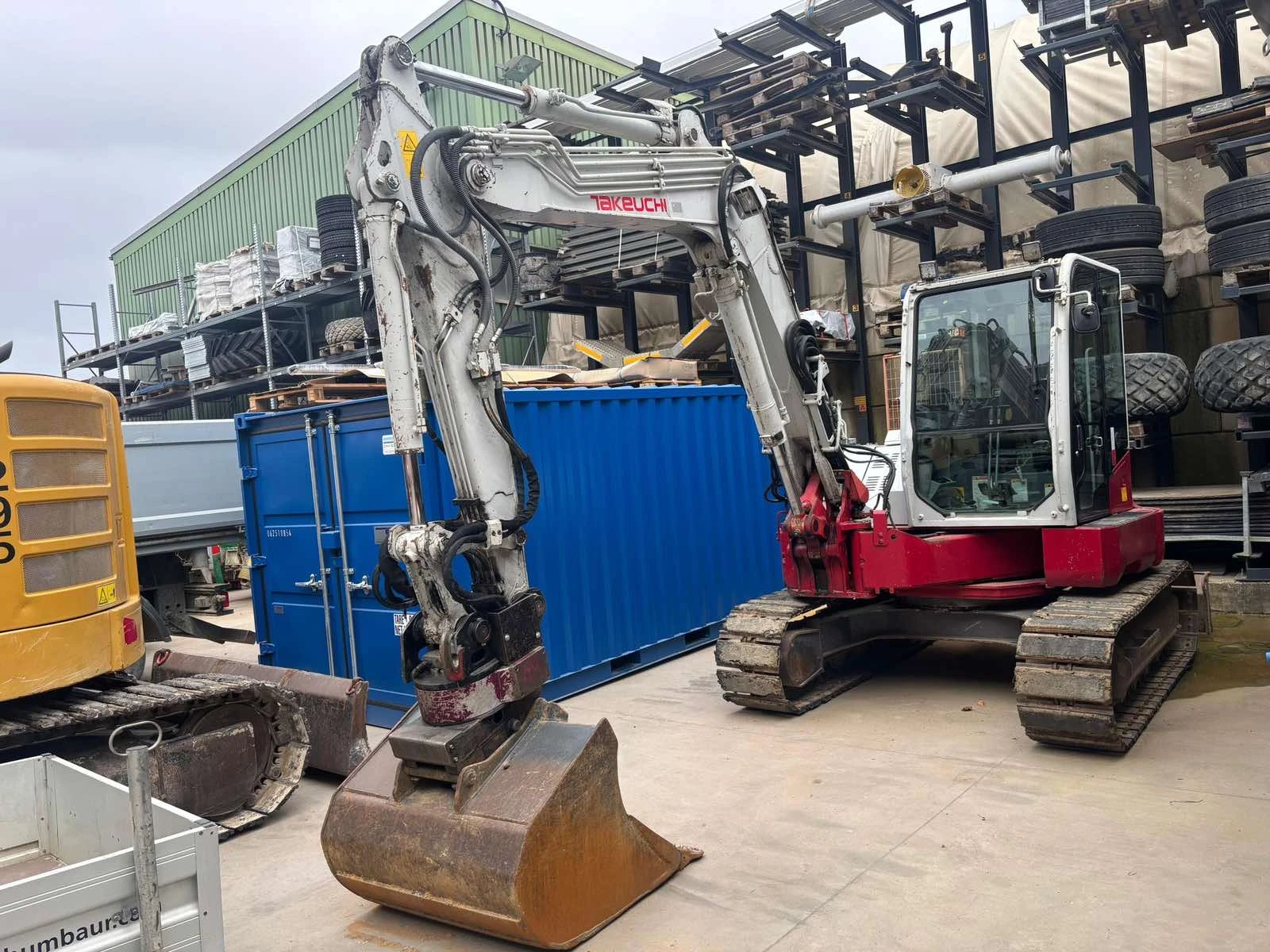 Багер Takeuchi TB280FR - изображение 2