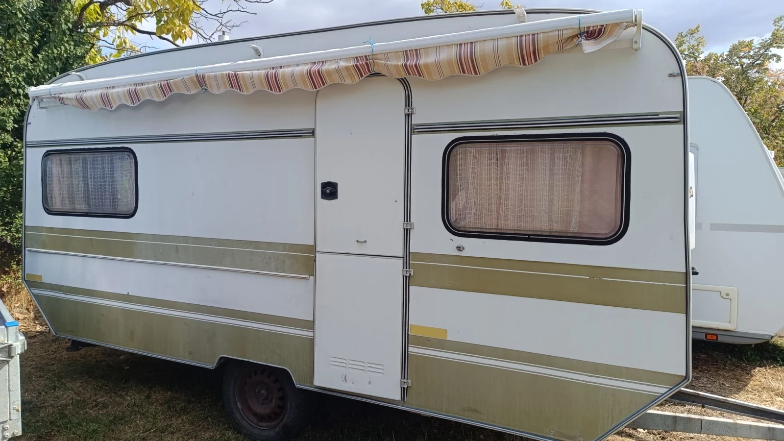 Каравана Eifelland 450