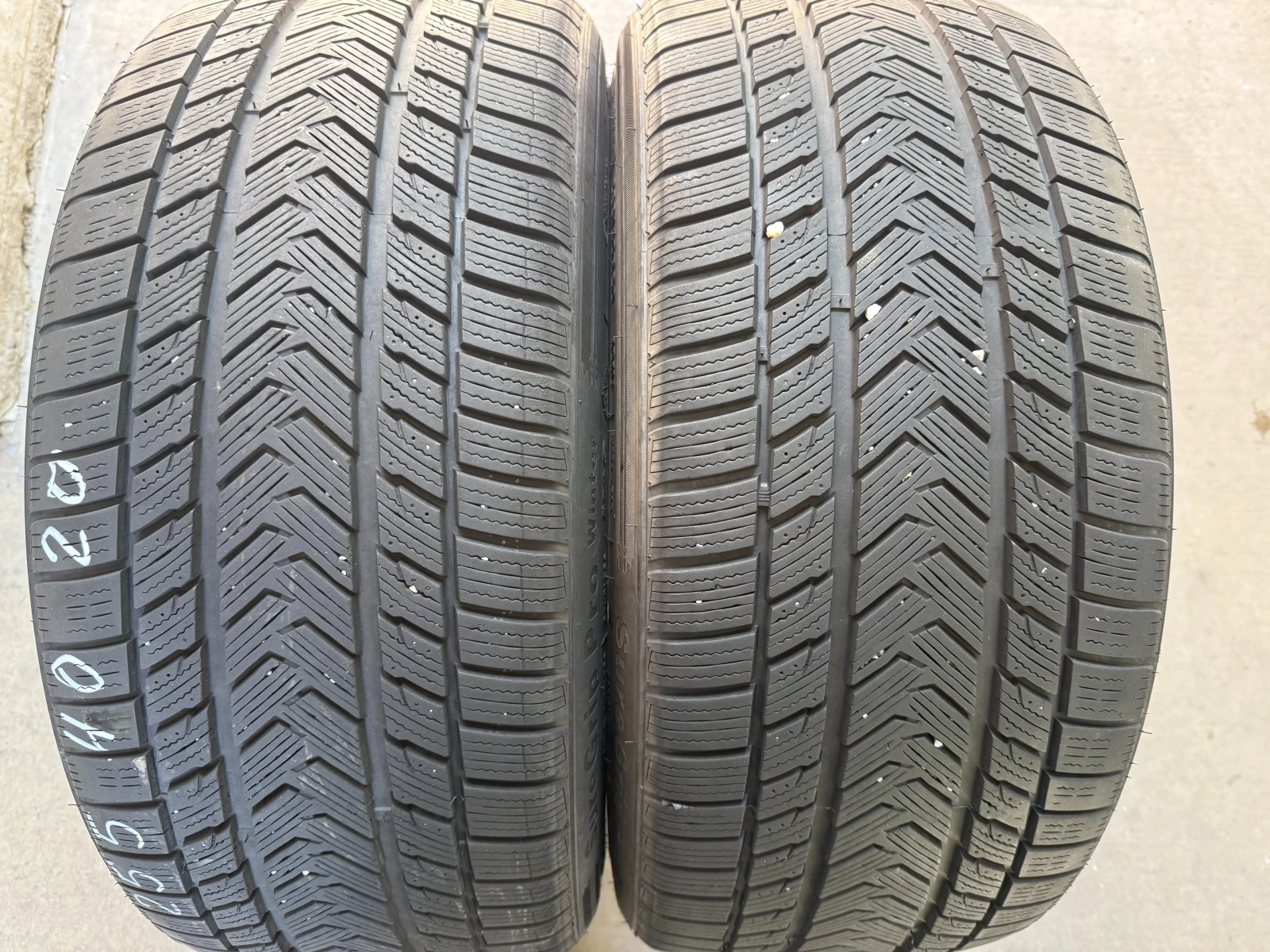  255/40R20 | Mobile.bg   4