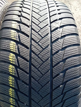      275/45R20