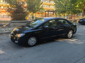 Honda Civic 1.3 Хибрид + Газ, снимка 2
