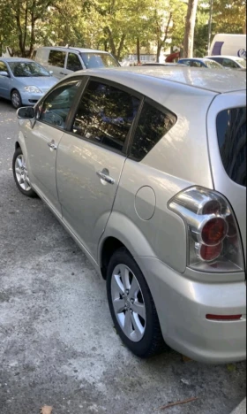 Toyota Corolla verso, снимка 3