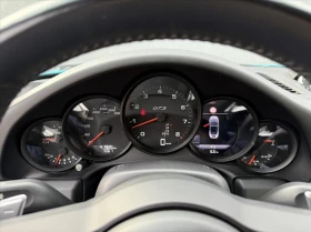 Porsche 911 CARRERA CABRIO GTS, снимка 12