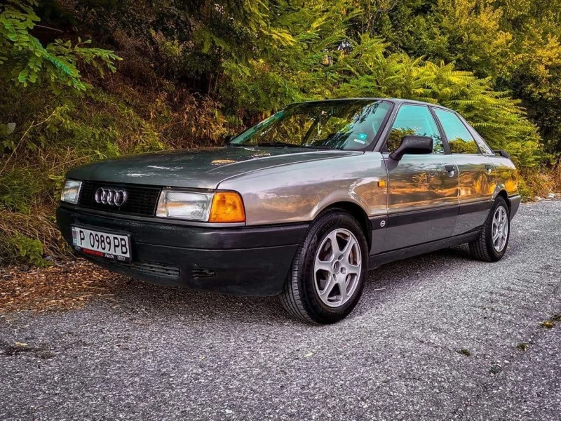 Audi 80 1.8 карбуратор, снимка 9 - Автомобили и джипове - 48208566