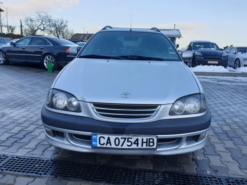 Toyota Avensis 2.0i, снимка 2 - Автомобили и джипове - 48574791