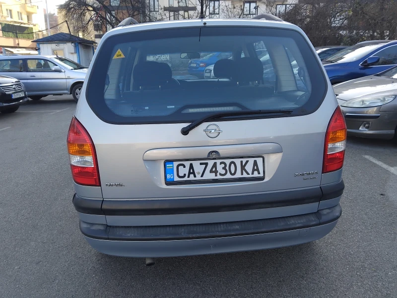 Opel Zafira 1.6 Gazov ijekcion, снимка 6 - Автомобили и джипове - 49331502