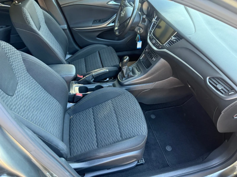 Opel Astra 1.6cdti 110кс, снимка 9 - Автомобили и джипове - 52498661