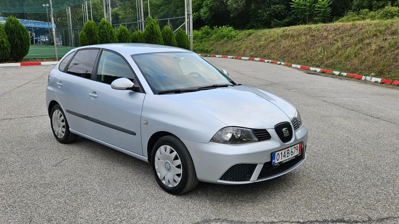 Seat Ibiza 1.4 Tdi Facelift/Klima, снимка 8 - Автомобили и джипове - 51188131