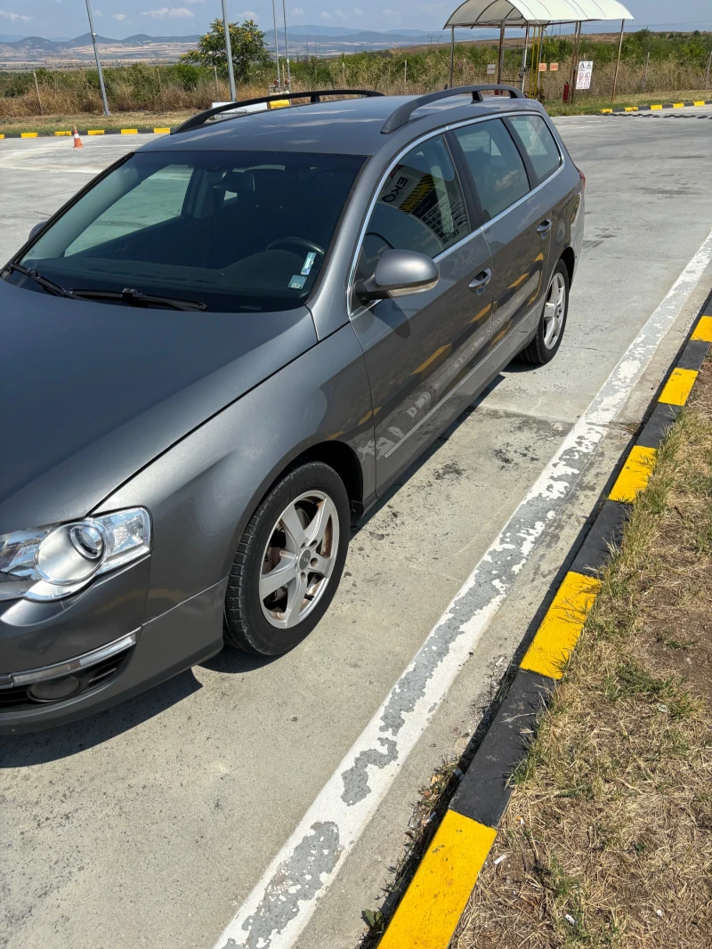 VW Passat 2.0 TDI, снимка 3 - Автомобили и джипове - 51751687