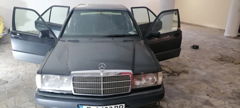 Mercedes-Benz 190 190.бензин Италия, снимка 8 - Автомобили и джипове - 52733405