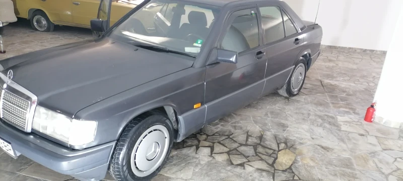 Mercedes-Benz 190 190.бензин Италия, снимка 14 - Автомобили и джипове - 52733405