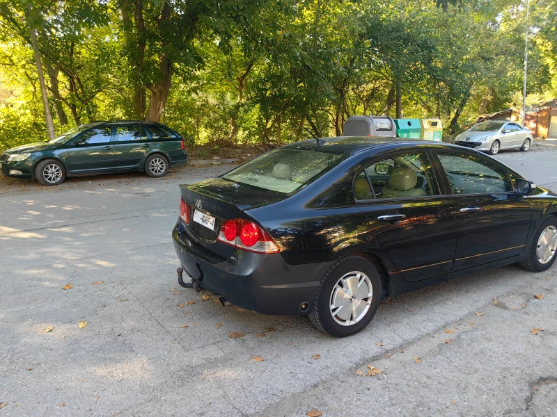 Honda Civic 1.3 Хибрид + Газ, снимка 5 - Автомобили и джипове - 51816485