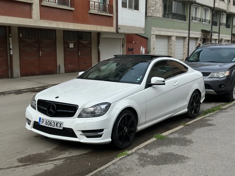 Mercedes-Benz C 350 C350 coupe AMG, снимка 11 - Автомобили и джипове - 51921307